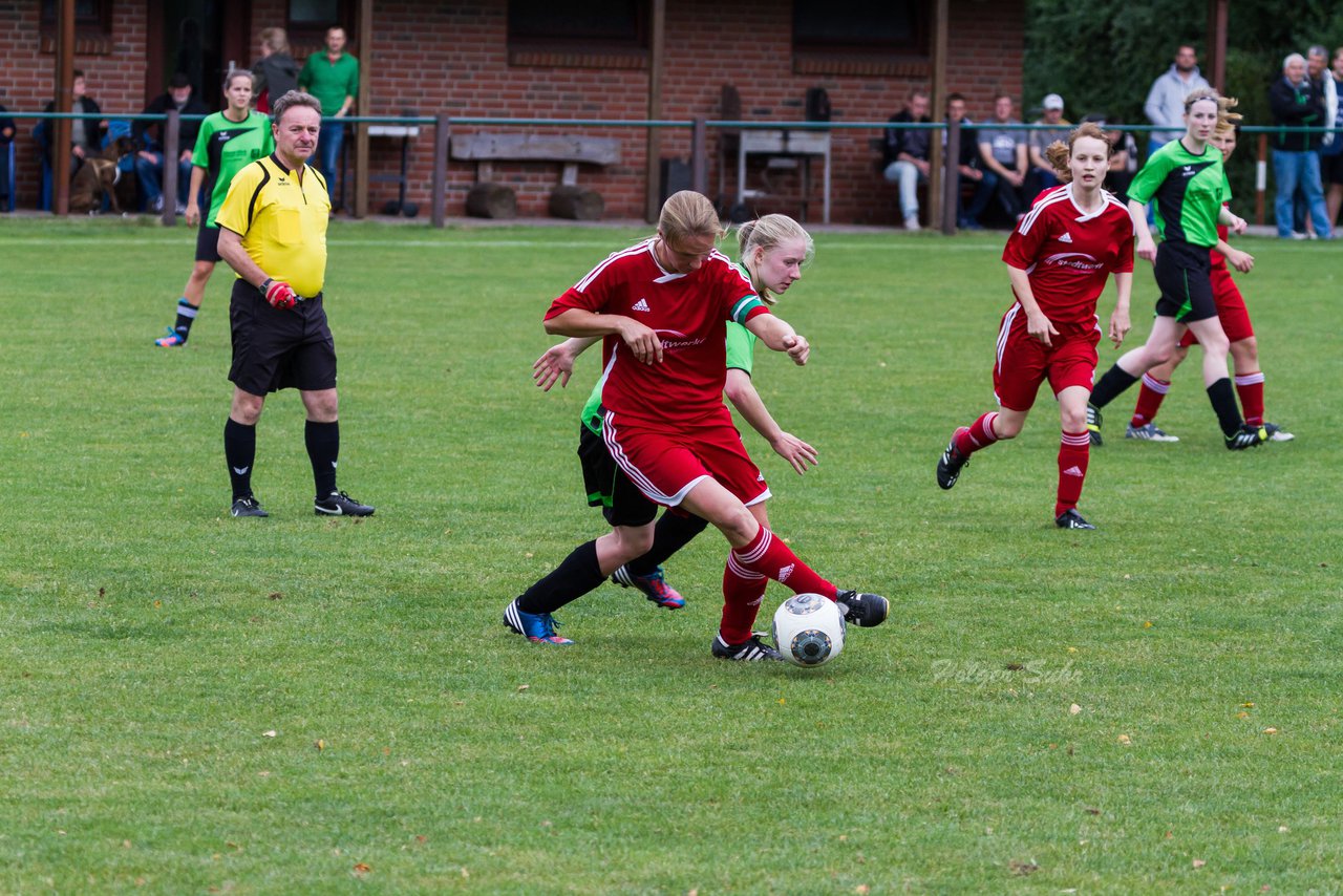 Bild 83 - Frauen SG Schmalfeld/Weddelbrook - Ratzeburger SV : Ergebnis: 1:7